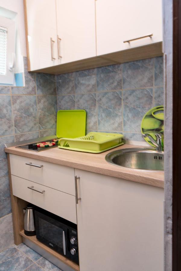 Pag Marina Rooms & Apartment Εξωτερικό φωτογραφία