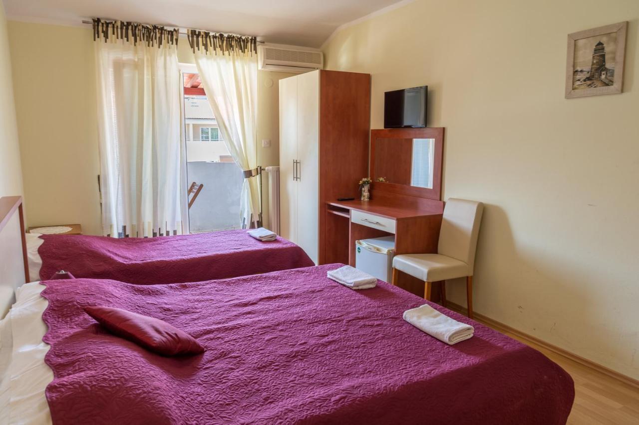 Pag Marina Rooms & Apartment Εξωτερικό φωτογραφία